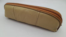 Charger l'image dans la galerie, Trousse cuir