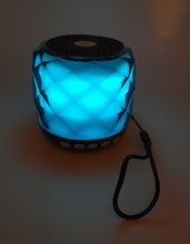 Charger l'image dans la galerie, Enceinte bluetooth lumineuse petit format + radio