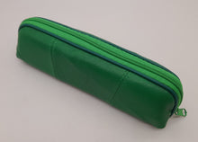 Charger l'image dans la galerie, Trousse cuir