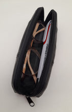 Charger l'image dans la galerie, Trousse cuir