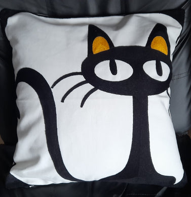 Housse de coussin brodée - Chat Noir