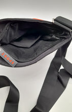 Charger l'image dans la galerie, Pochette sport