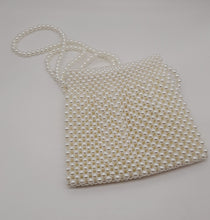 Charger l'image dans la galerie, Pochette ou petit sac bandoulière en perles