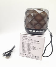 Charger l'image dans la galerie, Enceinte bluetooth lumineuse petit format + radio