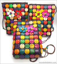 Charger l&#39;image dans la galerie, Sac à main boutons colorés fleurs en bois - La Ronde des Lettres